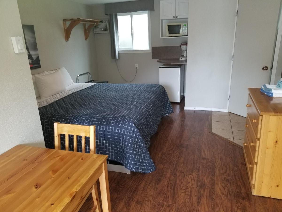 Osoyoos Lakeview Inn & Suites Rum bild