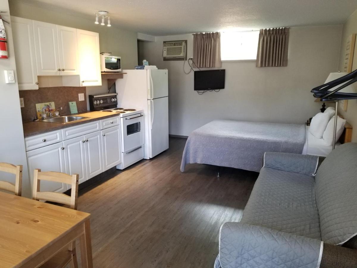 Osoyoos Lakeview Inn & Suites Rum bild
