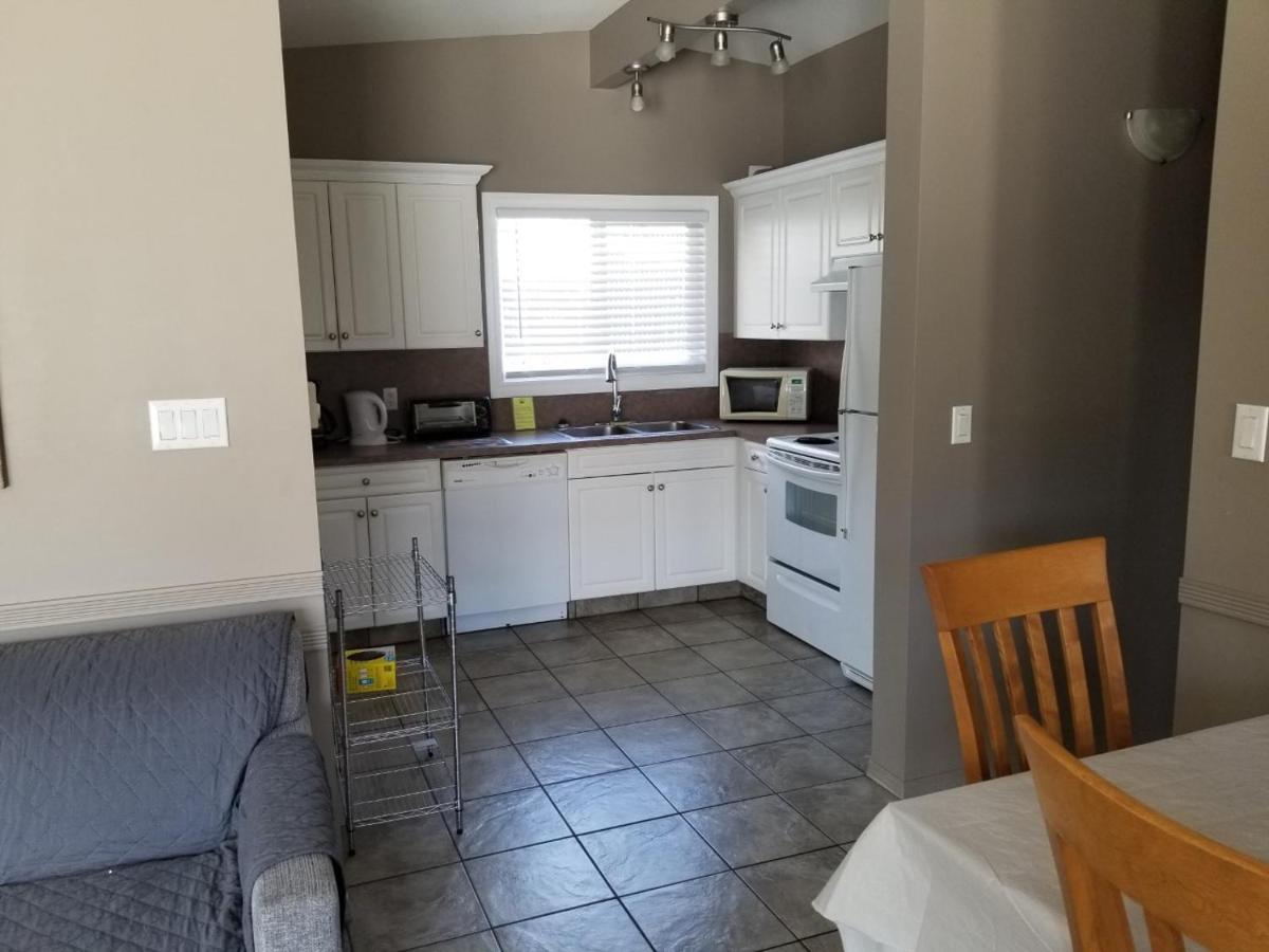 Osoyoos Lakeview Inn & Suites Exteriör bild