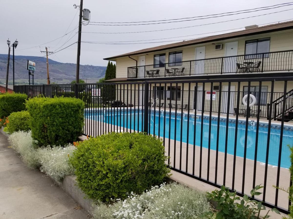 Osoyoos Lakeview Inn & Suites Exteriör bild